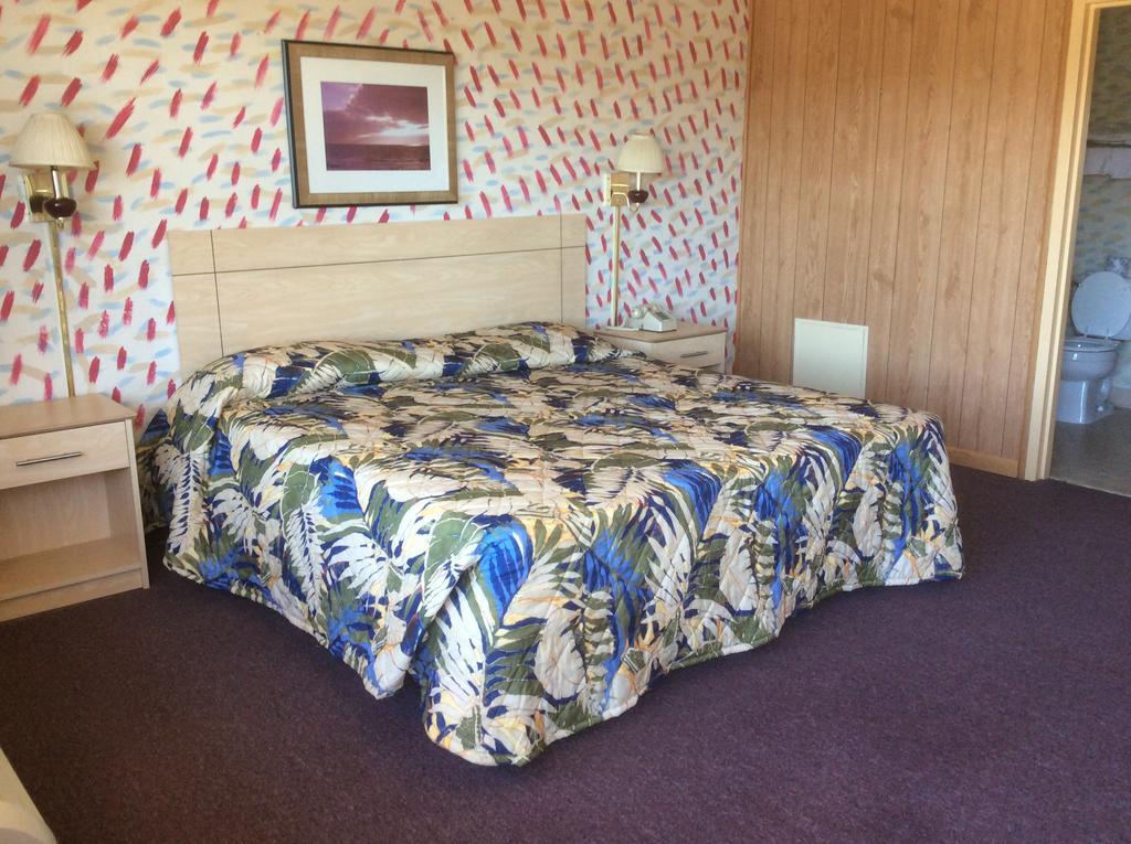 Macthrift Motor Inn Virginia Beach Extérieur photo